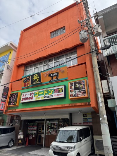 繁華街にあるビル 事業用やテナントなどに最適